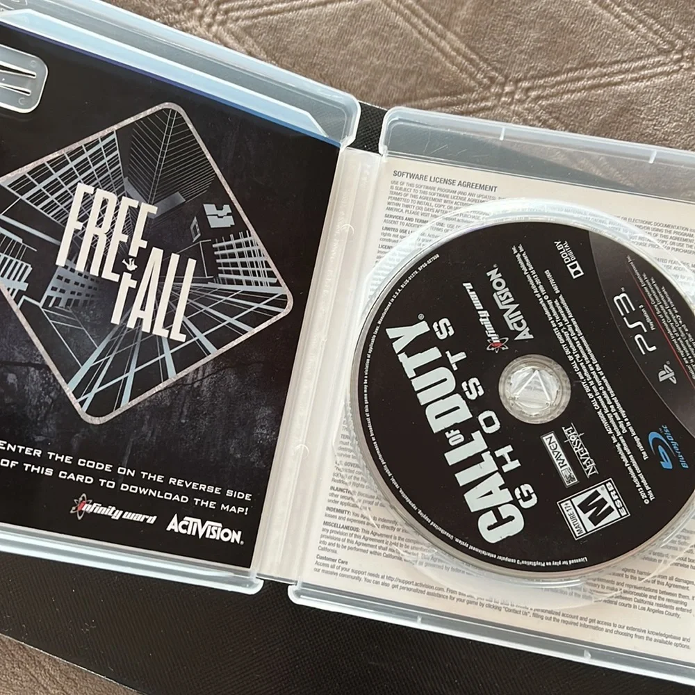 Call of duty Ghosts PS3 game Activision M17+